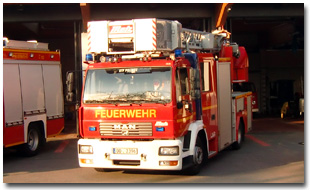 DLK 12/9 LF Seitenansicht