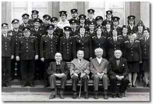 Gruppenbild anlässlich der 100-Jahr-Feier