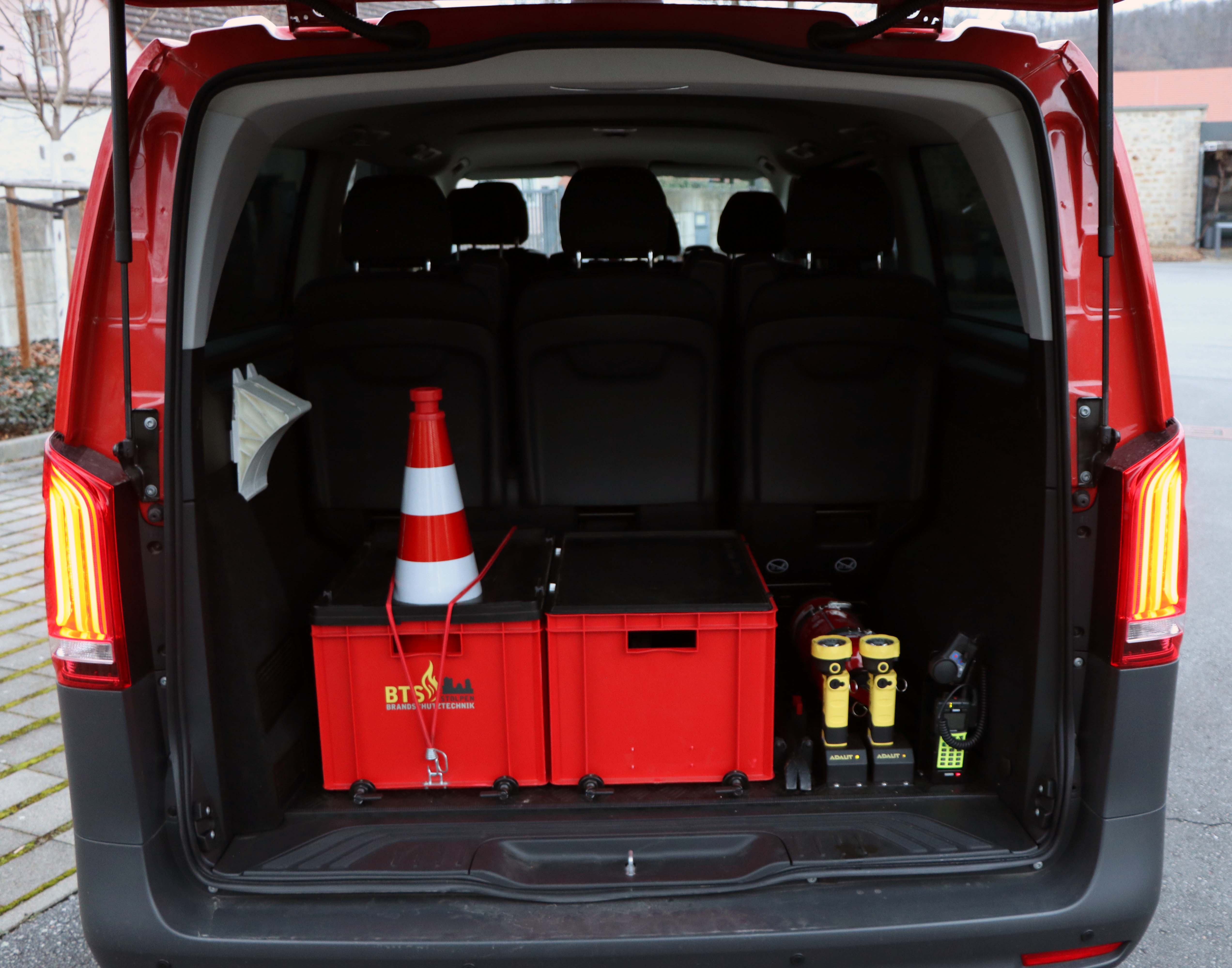 feuerwehrtechnische Beladung MTW